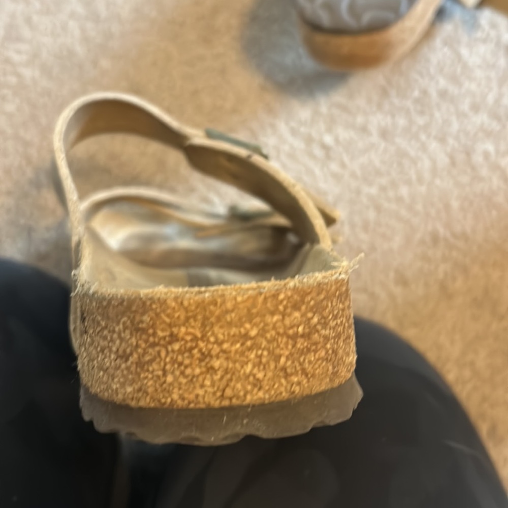 Birkenstock sandals. Size 41. Beige color. Minimal wear.